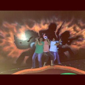 Meet your Posher, Wendy